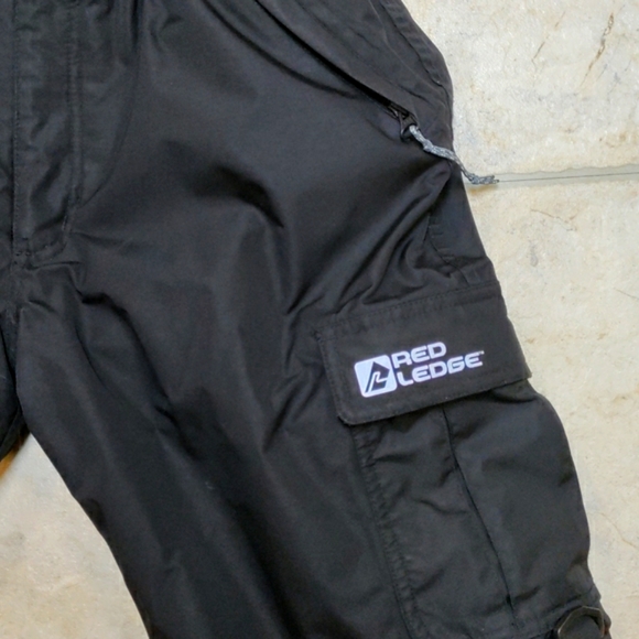 Red Ledge Ski Pants Unisex . Waist 14 in, Inseam 28 in. Make an offer - Picture 2 of 8